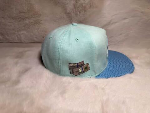 ENONO Blue Suede Hat